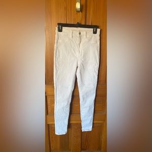 American Eagle White Skinny Jeans
